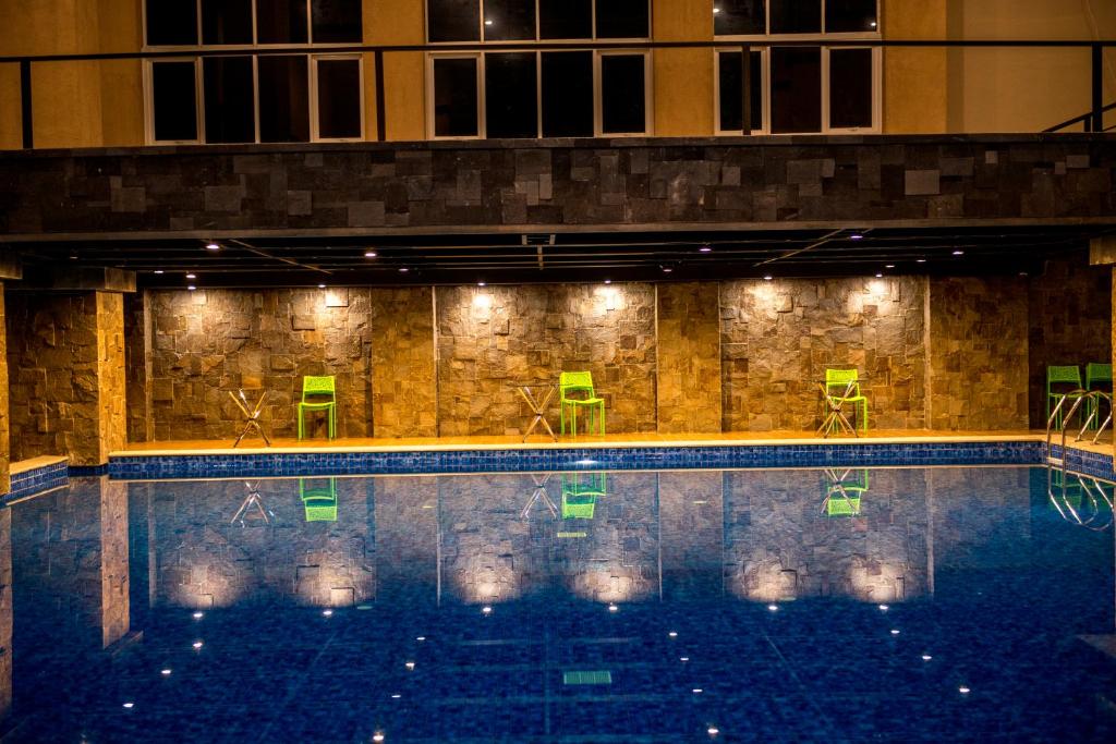 Bazén v ubytování Grand Padis Hotel nebo v jeho okolí