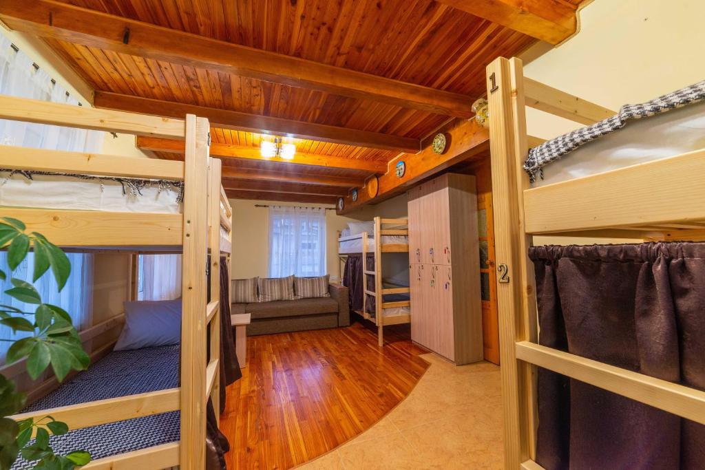 Postel nebo postele na pokoji v ubytování хостел Галіція