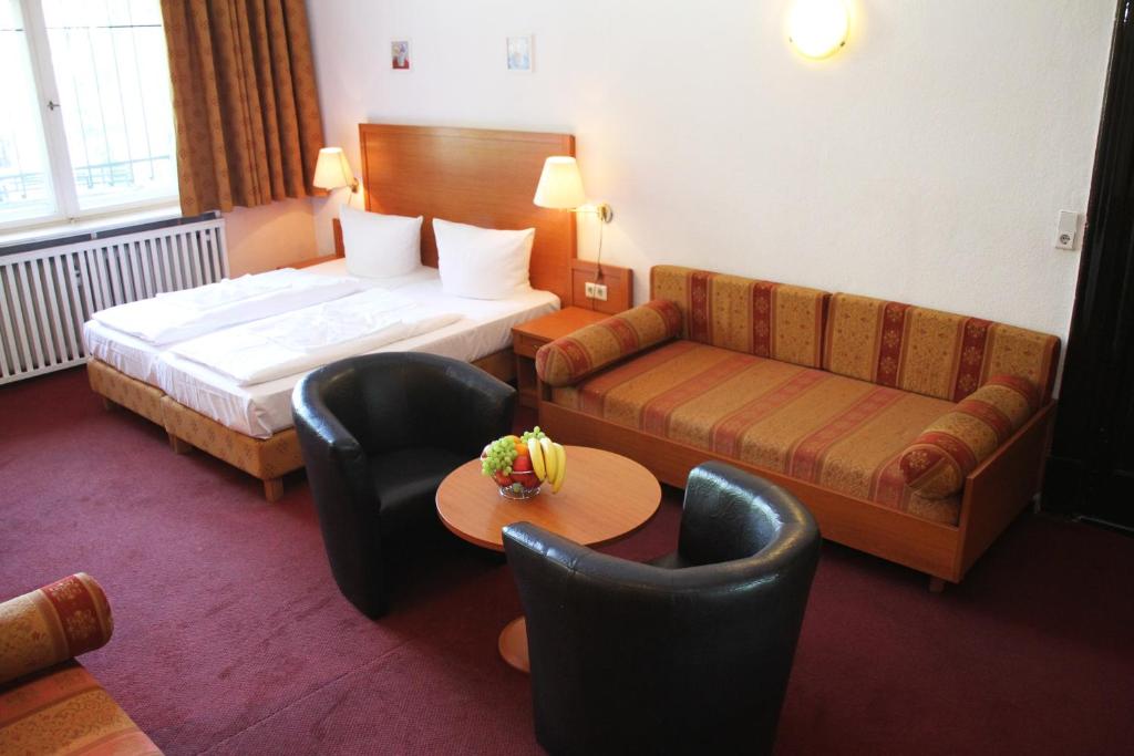 Hotel Aster an der Messe - Resim 10