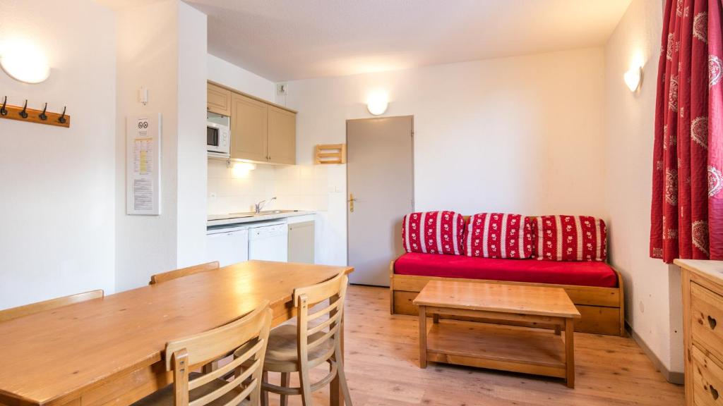 Vacancéole - Le Hameau de Valloire - Estudio Para 4 Personas Con Zona De Dormitorio.