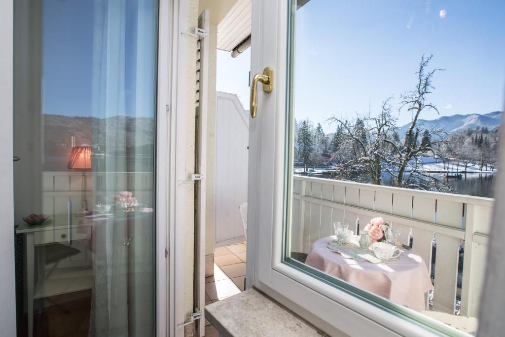 B&B Pletna a Double Lake-View Room - Chambre Double Avec Vue Sur Lac