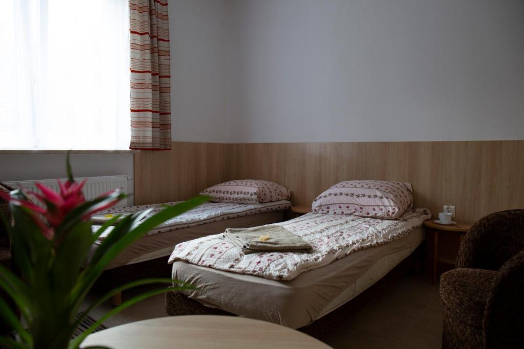 Agroturystyka Słoneczny Dom - Dreibettzimmer Mit Dusche