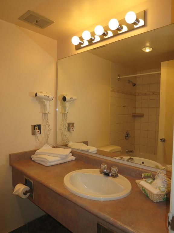 Tropicana Suite Hotel - Resim 3