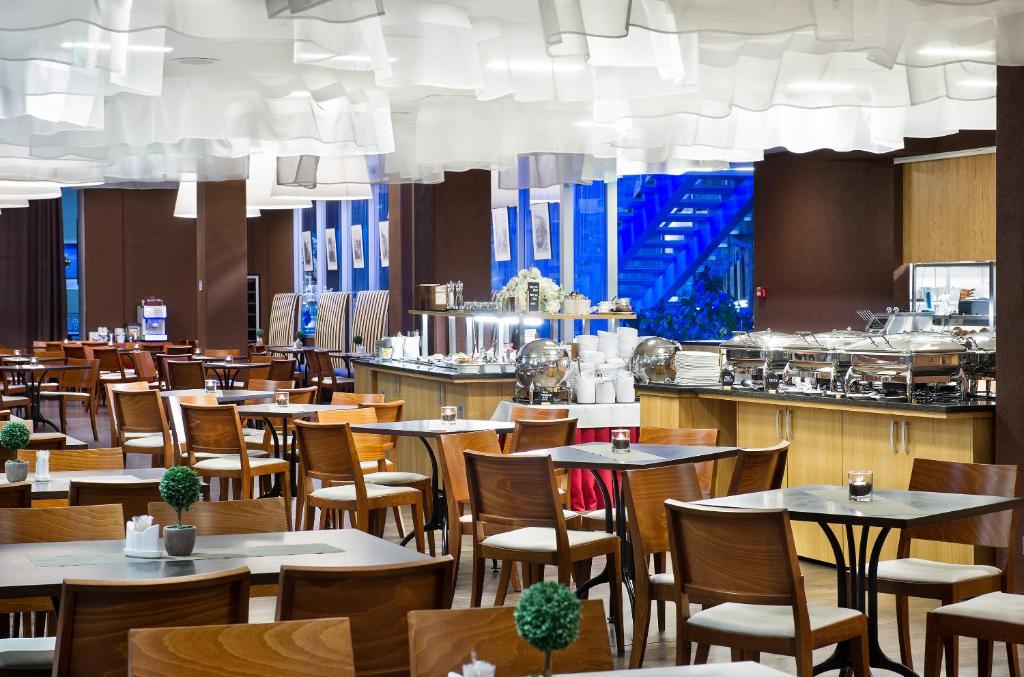 Restoran atau tempat lain untuk makan di Hestia Hotel Europa