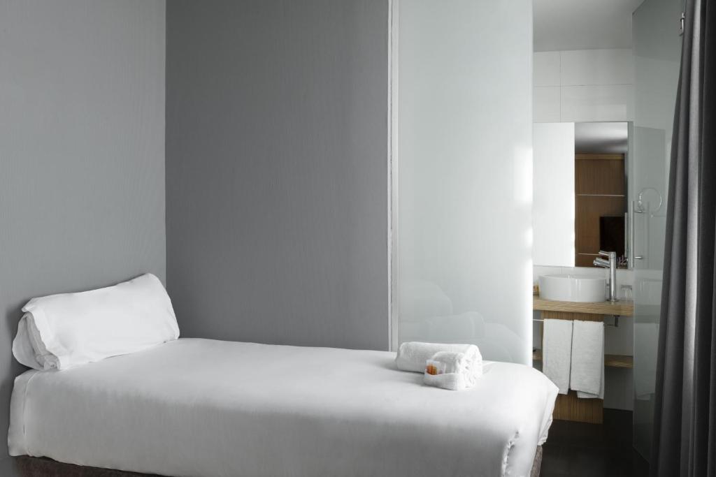 Petit Palace Alcalá - Resim 28