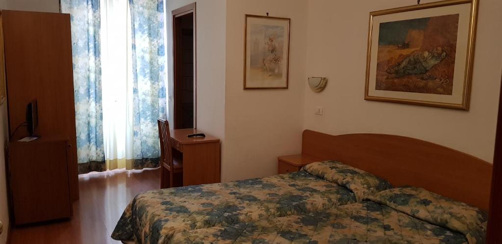 Hotel Tirreno - Resim 7
