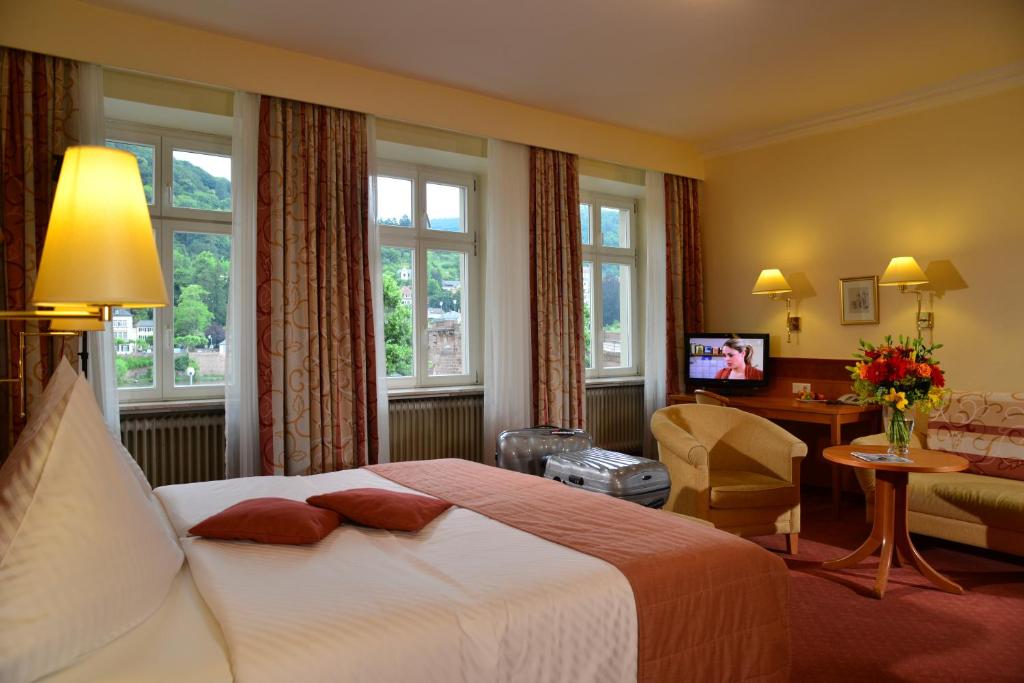 Postel nebo postele na pokoji v ubytování City Partner Hotel Holländer Hof