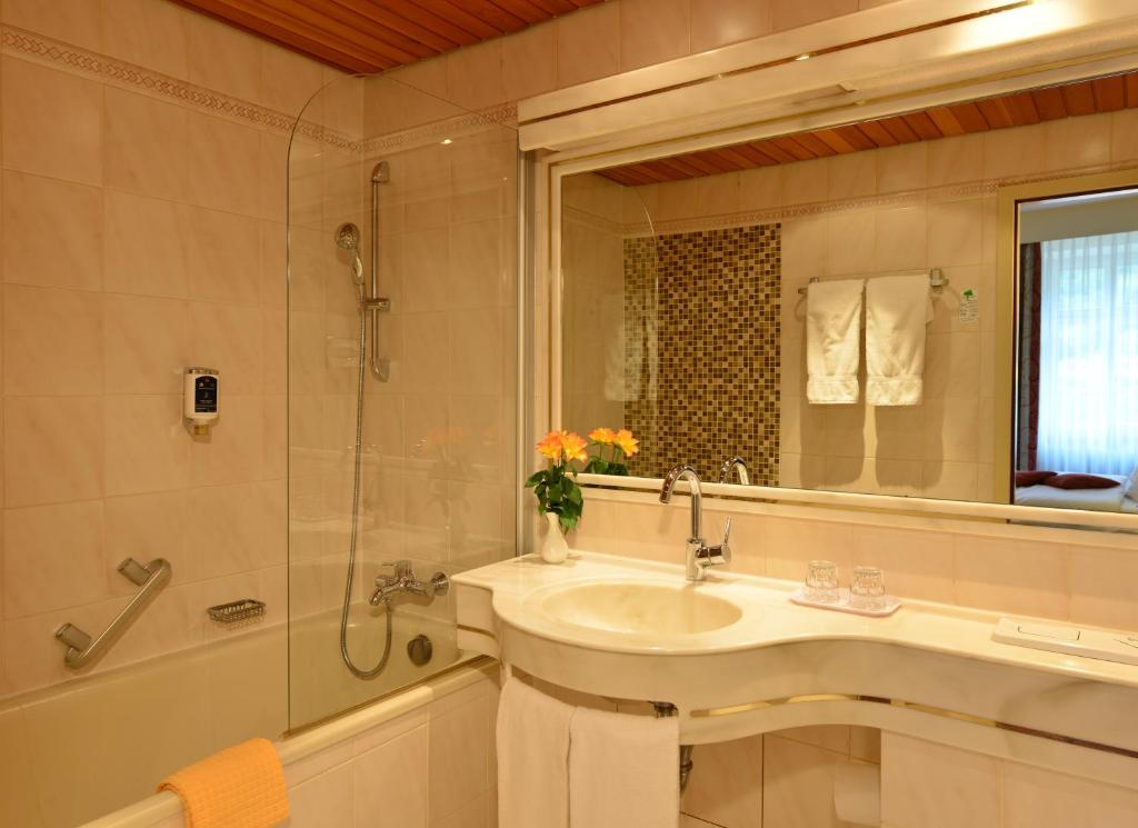 Koupelna v ubytování City Partner Hotel Holländer Hof
