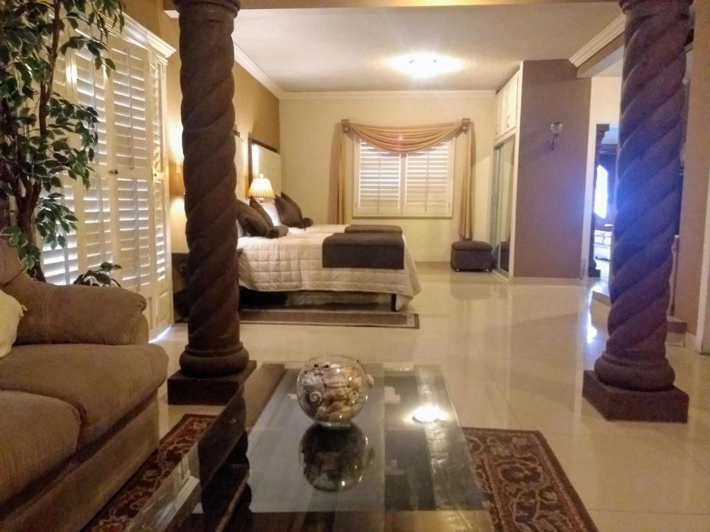 Confortable y acogedor Departamento por UACH II - Apartamento - Planta Baja