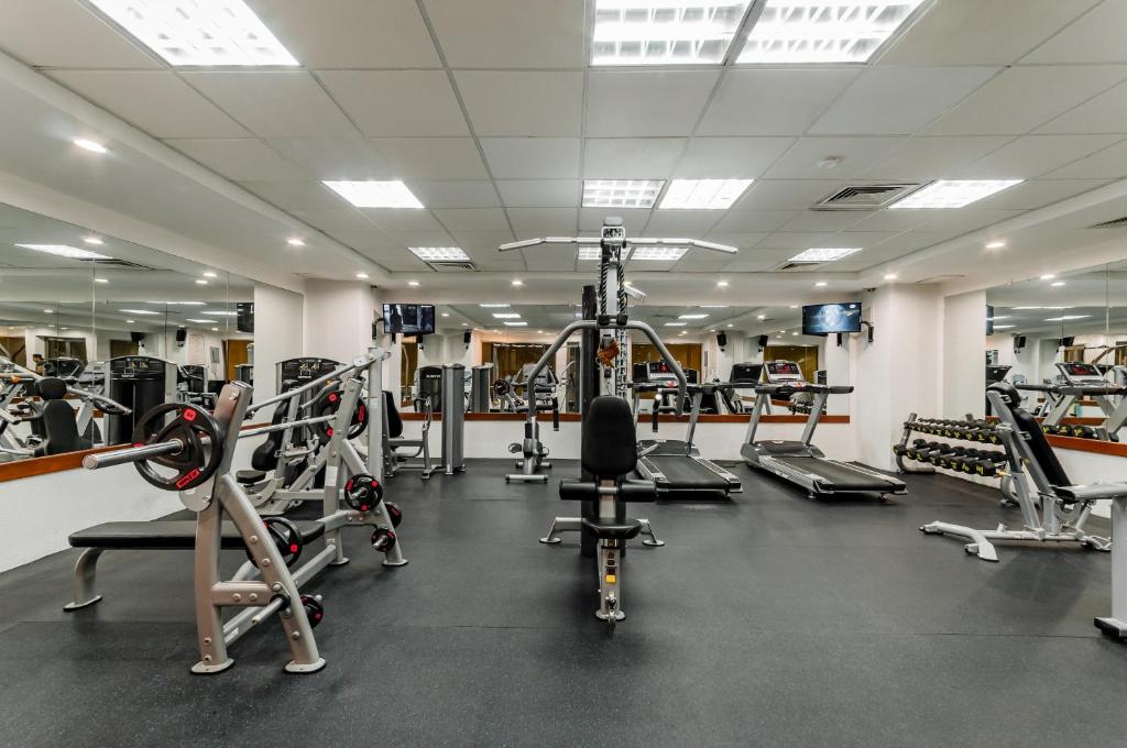 Fitness centrum a/nebo fitness zařízení v ubytování GR Solaris Cancun - All Inclusive