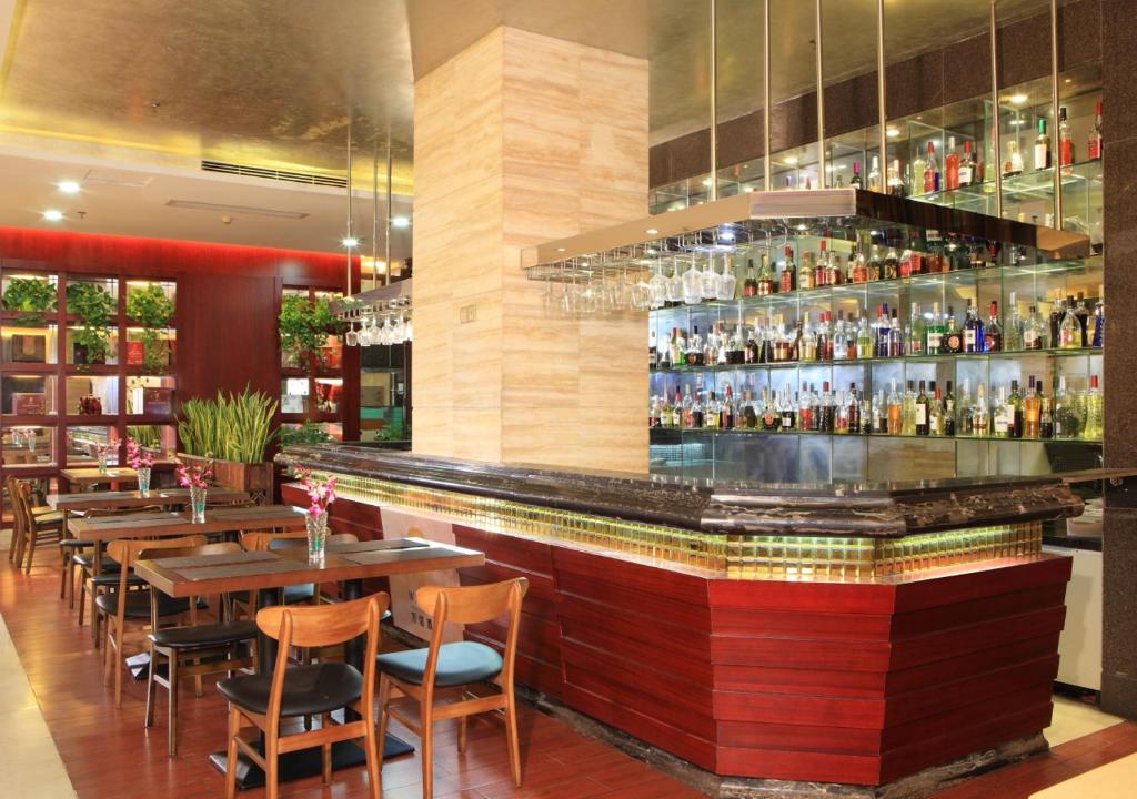 Lounge nebo bar v ubytování Guangzhou Shi Liu Hotel