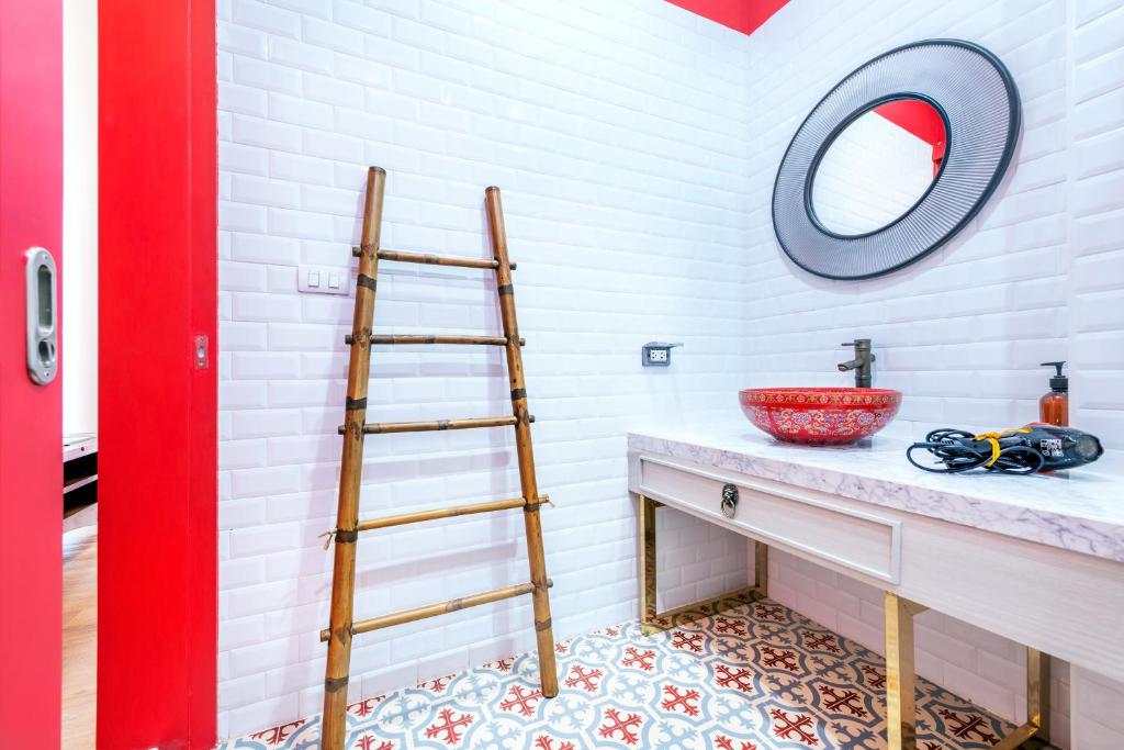 Ama Hostel Bangkok - 12