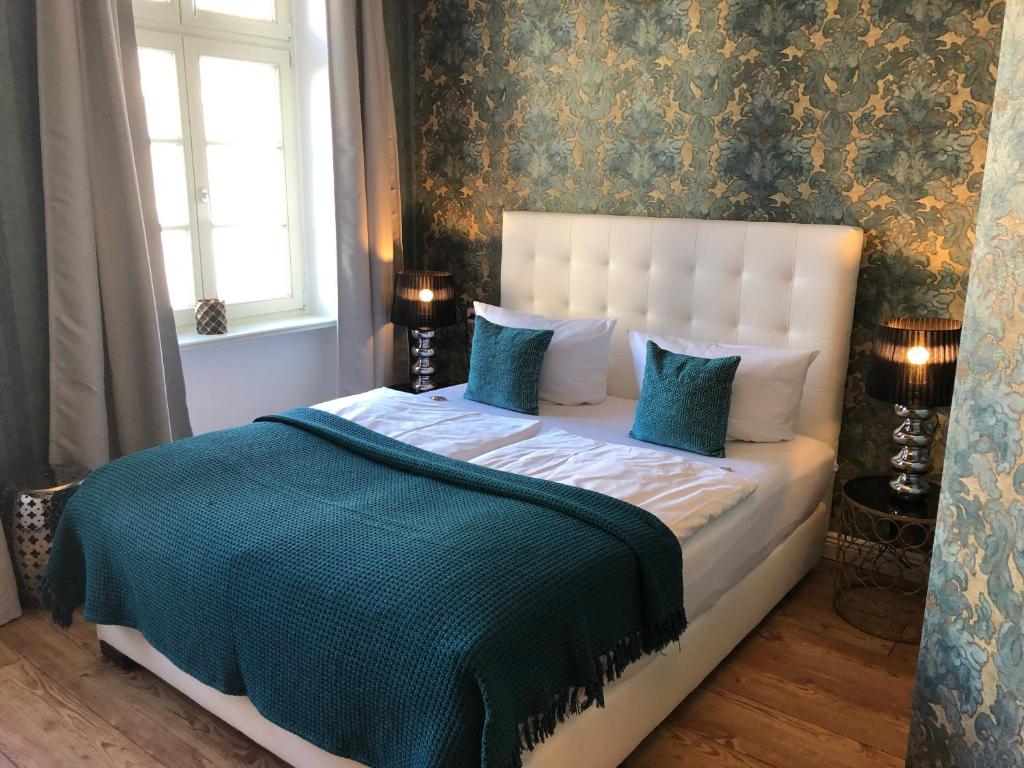 THE GATE GARDEN Hotel - Resim 39