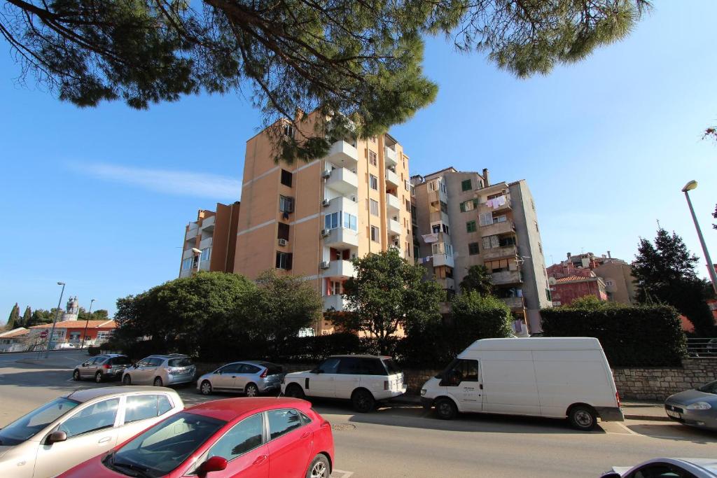 Budynek, w którym mieści się apartament