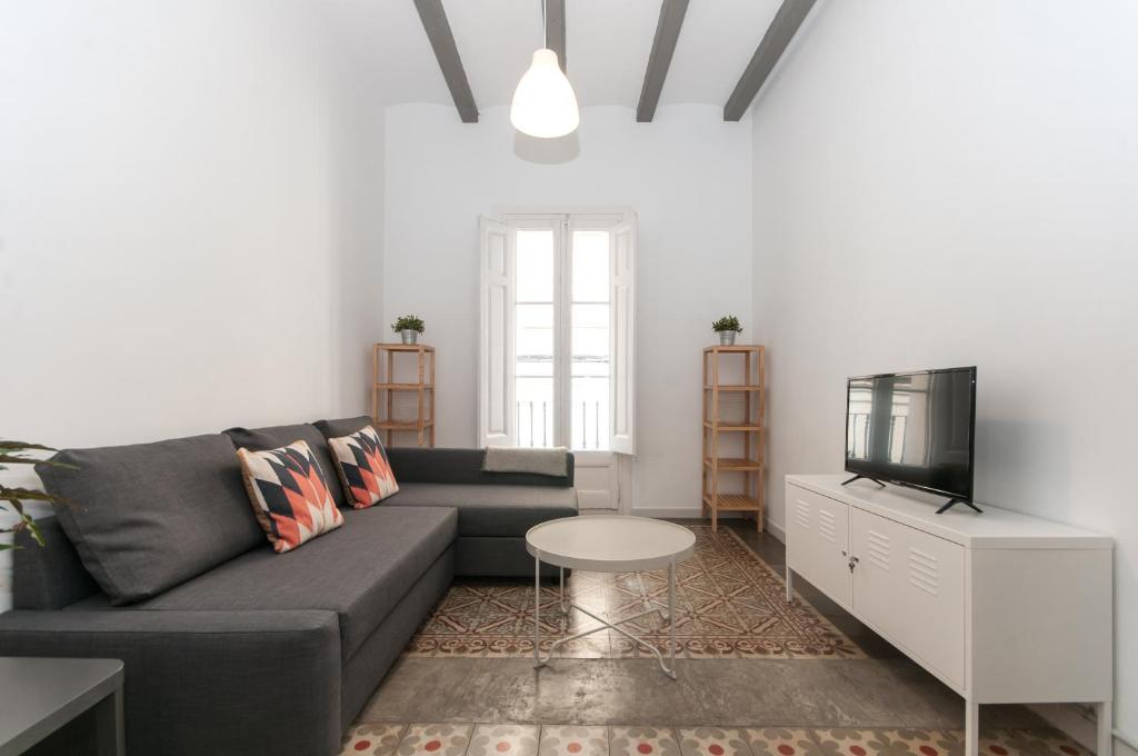 Posedenie v ubytovaní Gopal-Comfortable Cozy Apartment for Groups in Gracia