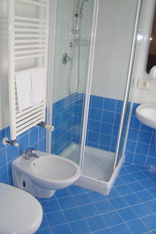 Koupelna v ubytování Hotel Ivana