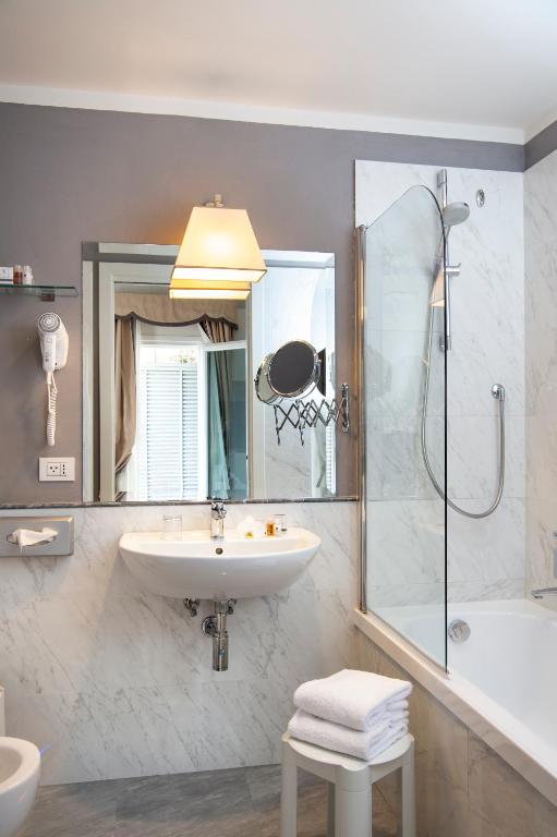 Koupelna v ubytování Hotel Rapallo