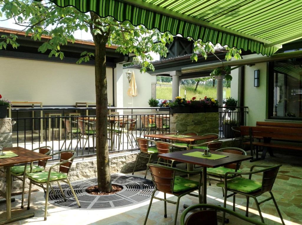 Restaurace v ubytování 1A Landhotel Schicklberg