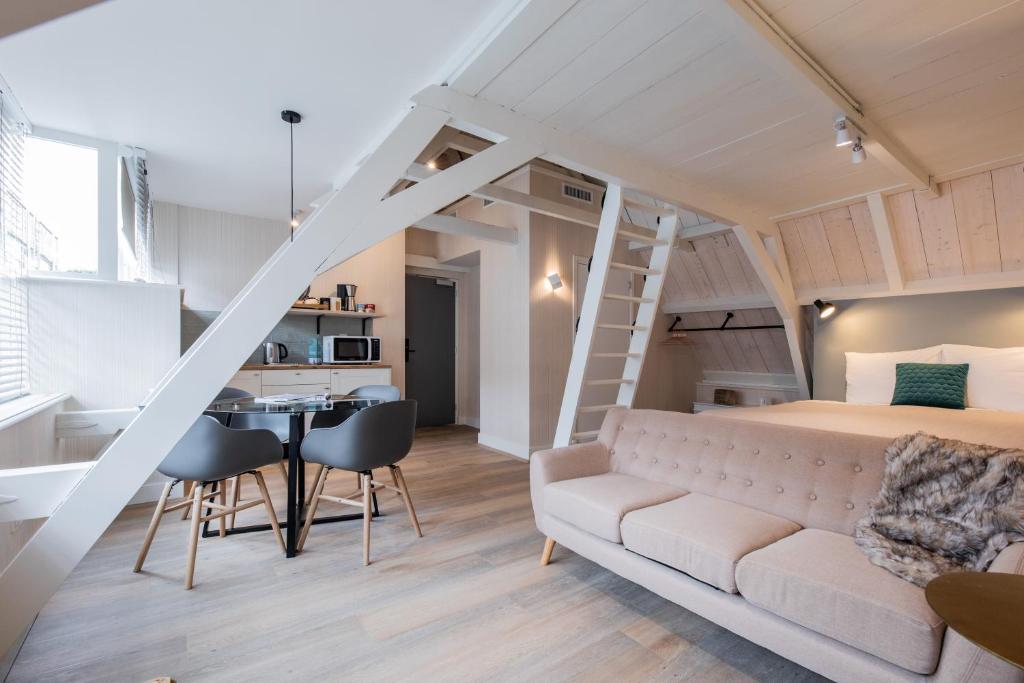 Stadsvilla Mout Rotterdam-Schiedam - Family Suite With Kitchenette And Loft