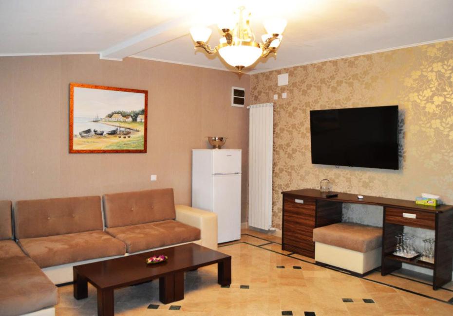 TV a/nebo společenská místnost v ubytování Puflene Resort
