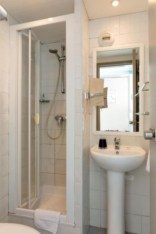 Hotel des Nations Saint Germain - Resim 28