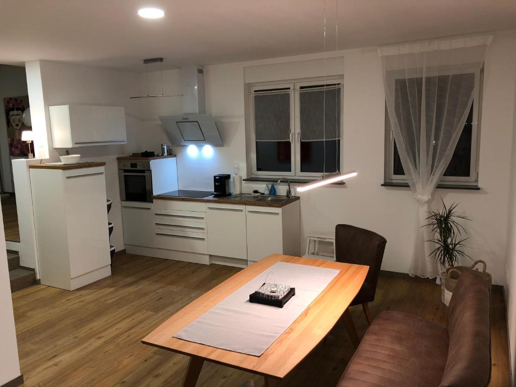 Kuchyň nebo kuchyňský kout v ubytování eifel5star - Burgfriedstraße