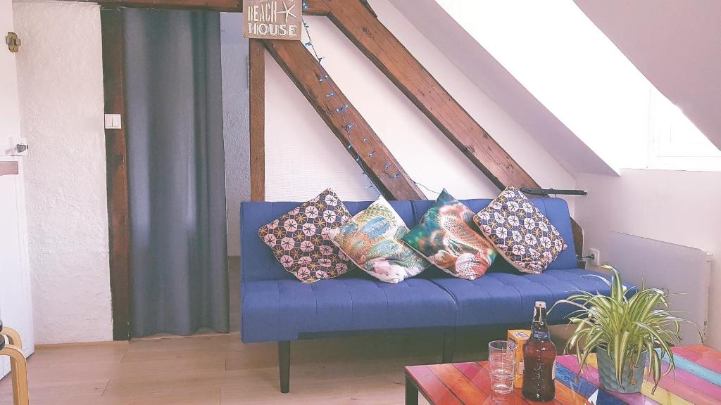 Posezení v ubytování Appartement centre village vue mer - Relais Fleuri
