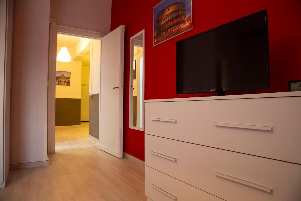 Telewizja i/lub zestaw kina domowego w obiekcie San Silverio Luxury House