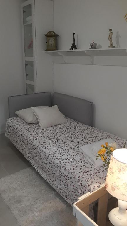 Postel nebo postele na pokoji v ubytování Studio Apartment Angie