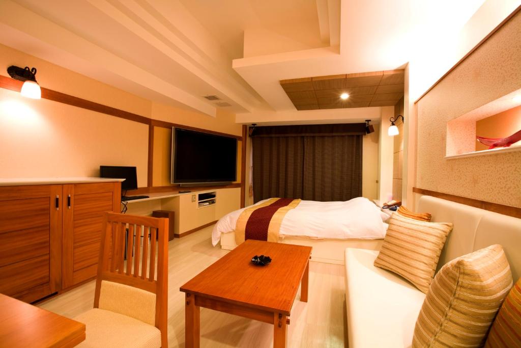 TV a/nebo společenská místnost v ubytování Hotel Bintang Pari Resort (Adult Only)