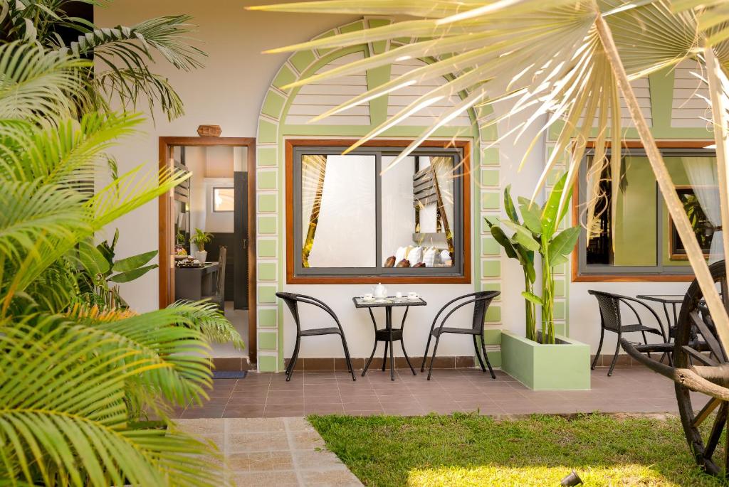 Zahrada ubytování Reveal Angkor Hotel