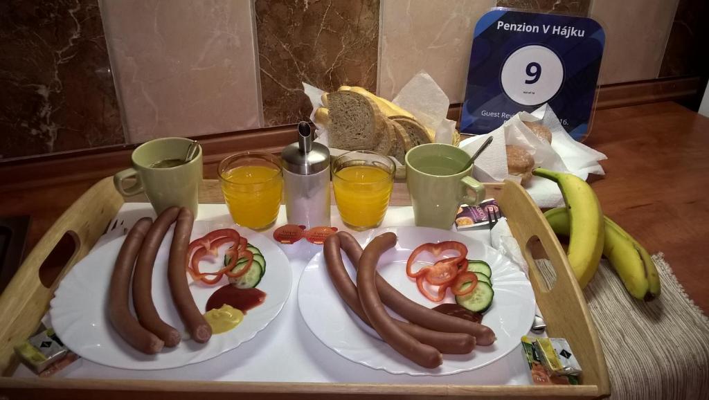 Jídlo v penzionu nebo okolí