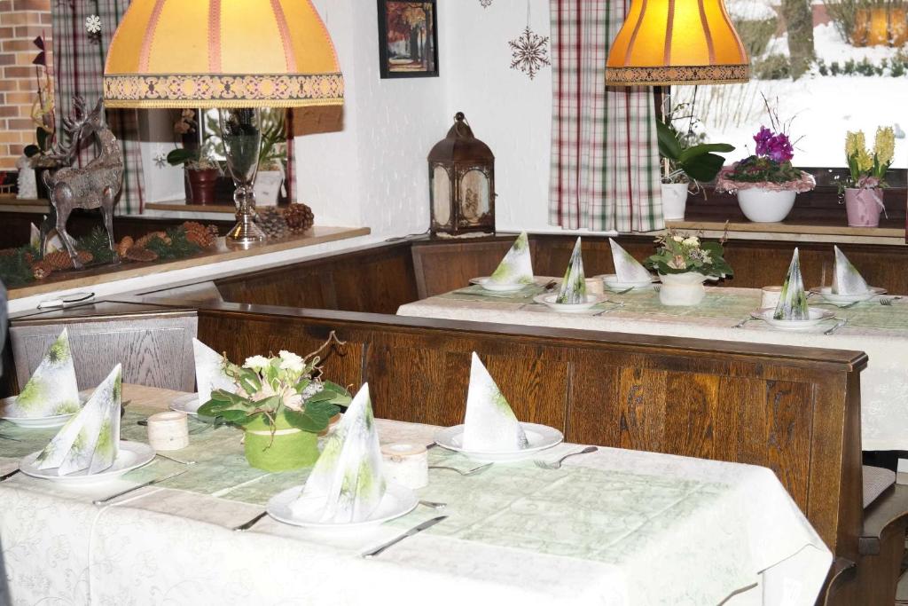 Restaurace v ubytování Hotel Pension Wolf