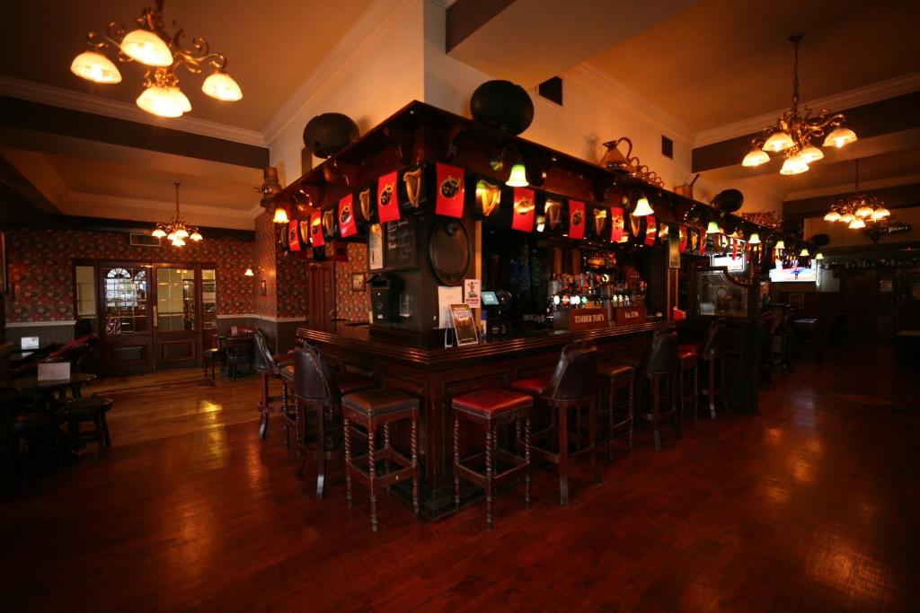 Lounge nebo bar v ubytování Treacys Hotel & Leisure Centre Waterford