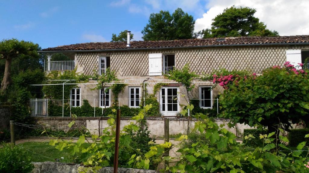 Le Gué Renard-un Balcon Sur La Charente - Error