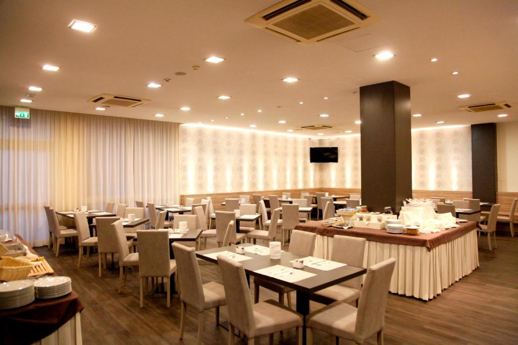 Posezení v ubytování Hotel Majorca sul Mare in centro a Riccione