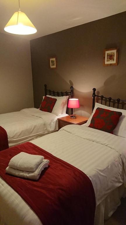 Victoria Cloisters Apartments - 