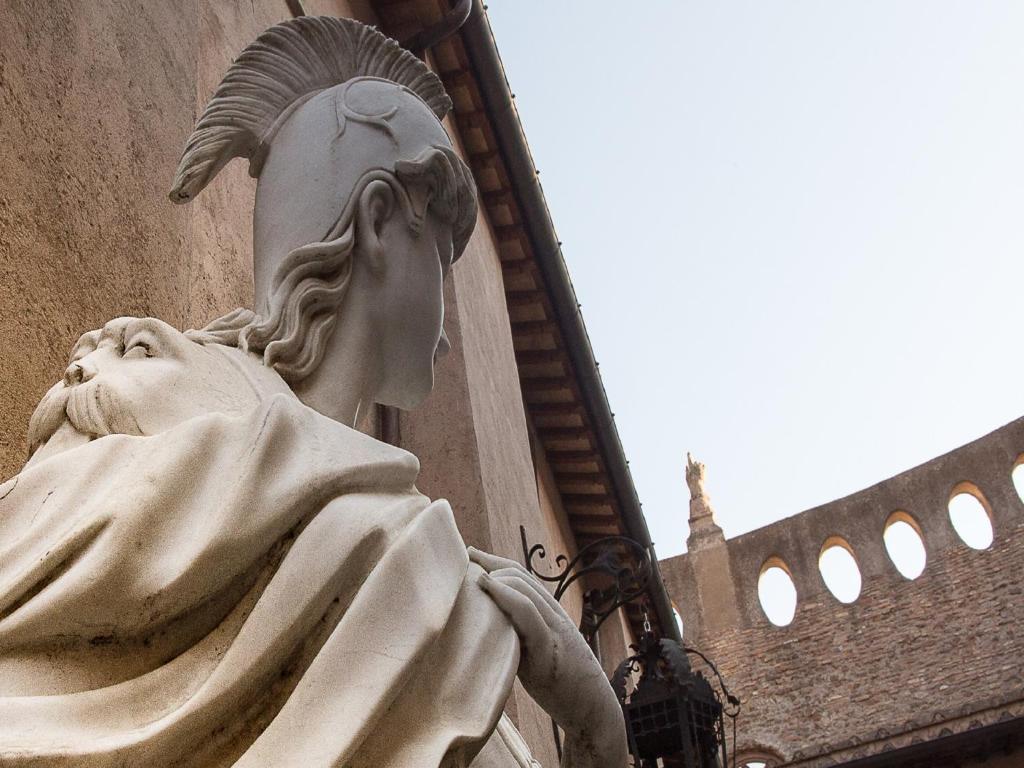 Il Monastero Collection