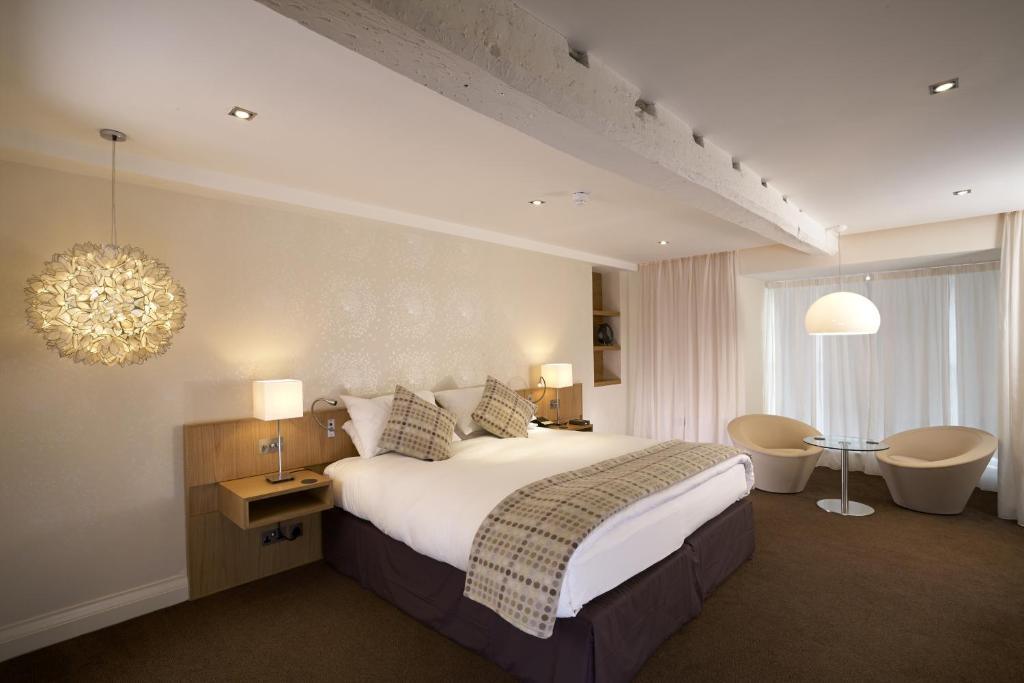 The Bull and Townhouse, Beaumaris- The Inn Collection Group - La Casa De Doble O Gemela