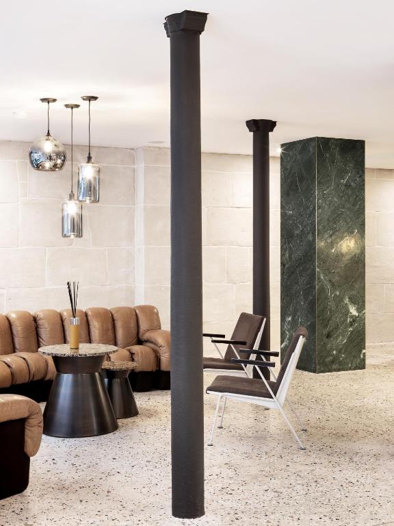 New Hotel Le Voltaire - Resim 26