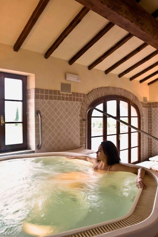 Hosté ubytování Monsignor Della Casa Country Resort & Spa