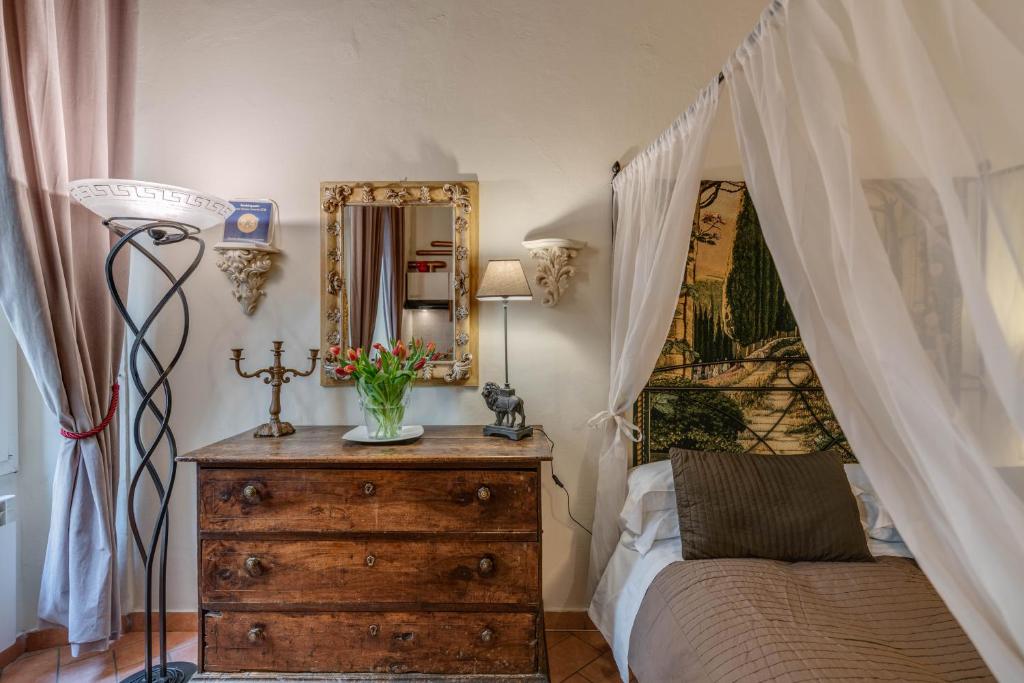 Dante States Apartments - 7