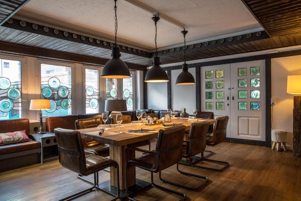 Posezení v ubytování Hotel Burgener