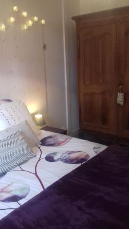 Postel nebo postele na pokoji v ubytování Le Val Daninière B&B Adult only