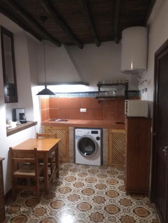 Una cocina o zona de cocina en Casa del Cantaor