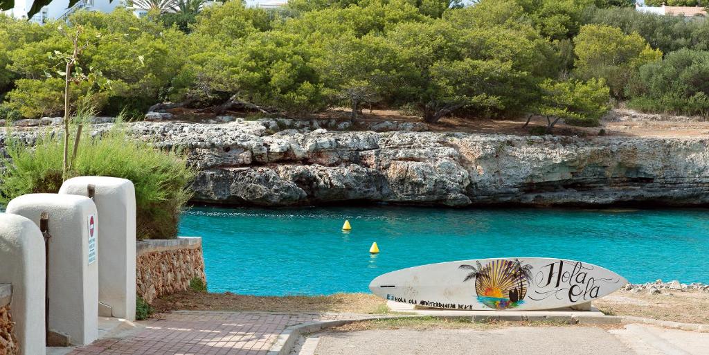 Apartamentos Cala Blanca, Cala Blanca – Updated 2023 Prices