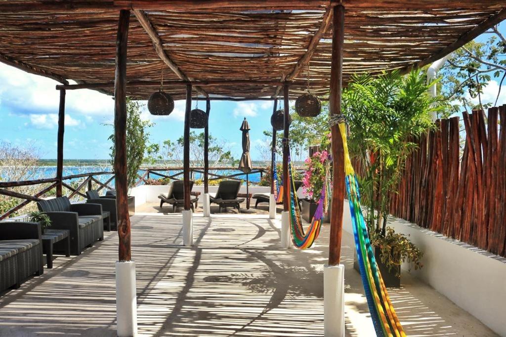 Balkón nebo terasa v ubytování Hotel Sun Ha Bacalar