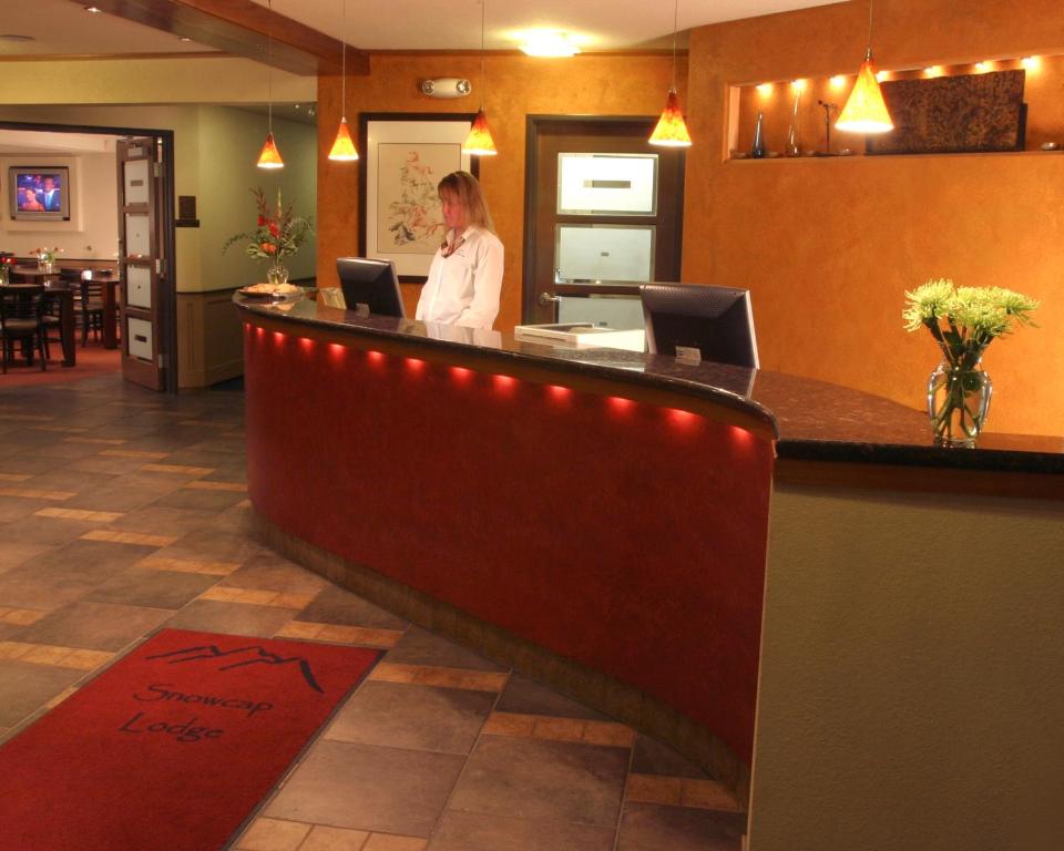 Vstupní hala nebo recepce v ubytování Best Western Snowcap Lodge