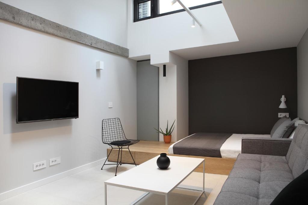 Temple Apartments Belgrade - Deluxe Apartment