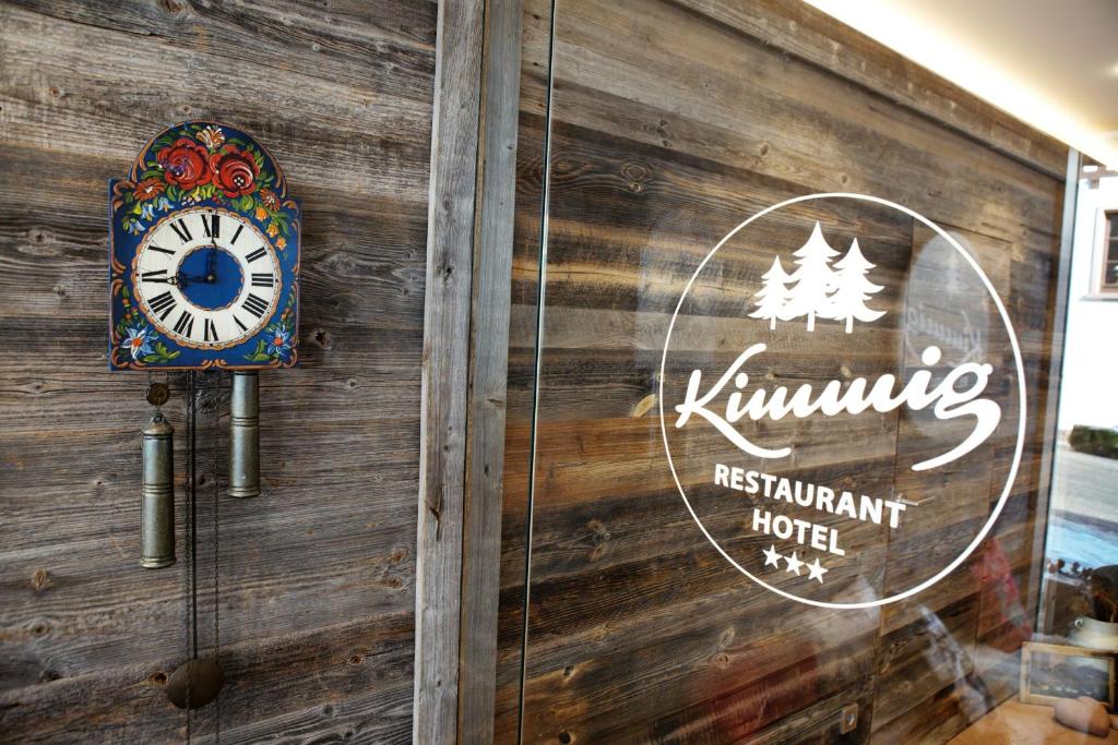 Certifikát, hodnocení, plakát nebo jiný dokument vystavený v ubytování Hotel Kimmig